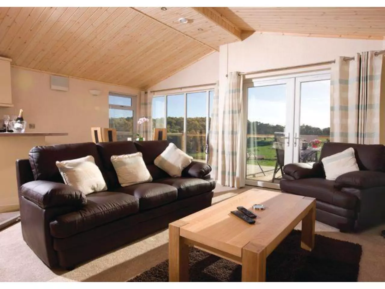 Page 2 of 8, Kessock Highland Lodges